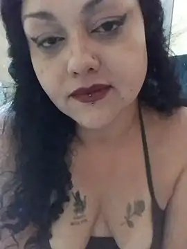 LilithRos3: онлайн-секс-чат