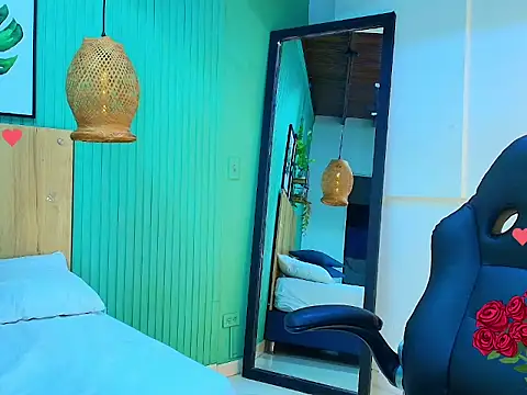 Chat +18 de eva_colen50 ao vivo