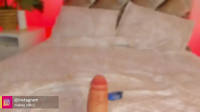 malaia_hills – webcam-show