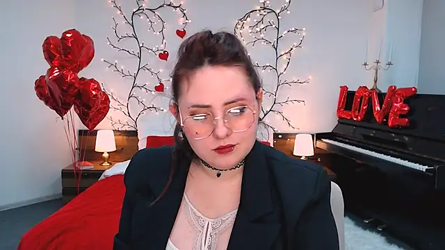 Hennessy_bunny 现场XXX聊天