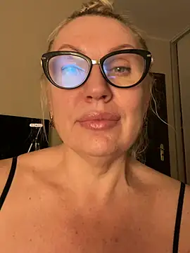 Онлайн чат XXX OliviaDancequeen