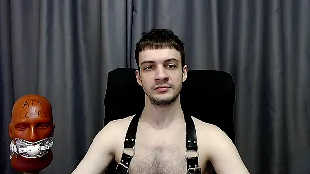 _Damien_thorn_ élő XXX-chatje