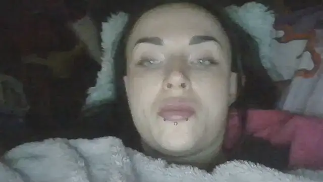 Trinsy_LoveのライブXXXチャット