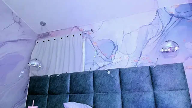 XXX chat uživo modela AntonellaRossi