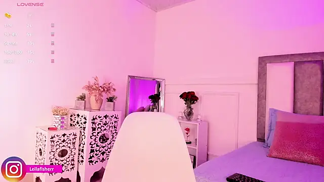 Leilafisherr: απευθείας συνομιλία ΧΧΧ