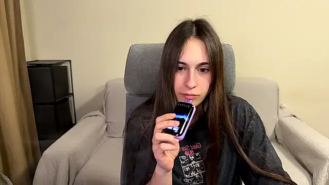 AliceKollttのライブXXXチャット