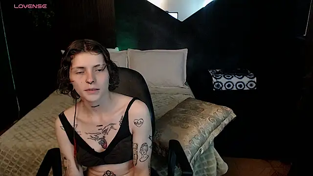 pretty_cristal69 live XXX chat