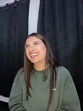 Онлайн чат XXX Abril_Squirt