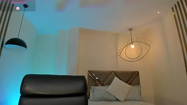 Živý XXX chat AliceHarper_