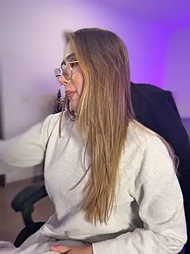 Živý XXX chat SophieRaily_