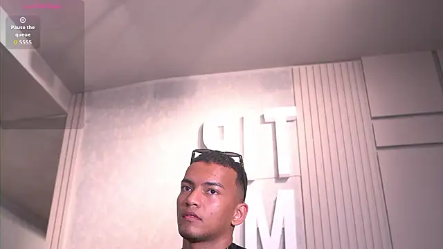 rafa_cruz Adlı Modelin Canlı XXX Sohbeti