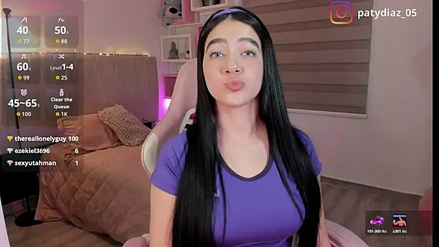 Chat +18 de MiiaParker6972 ao vivo