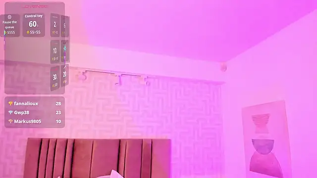 naishaa_ Webcam-Show