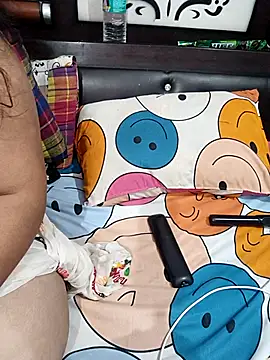 Chat +18 de Kajal-585 ao vivo