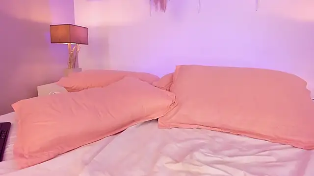 LunaDupont live XXX chat