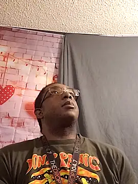 دردشة B4KINC الجنسية المباشرة