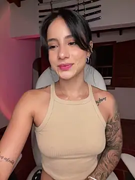 Ale_Lewis élő XXX-chatje