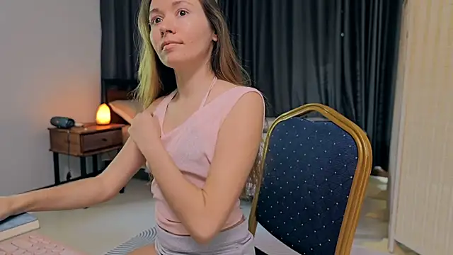 PocketElsa 现场XXX聊天