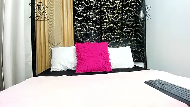 MiaCours – Live XXX-chat