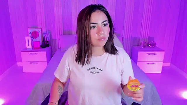 Lia_Sweetttn Webbikameraesitys