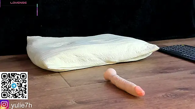 Онлайн чат XXX _Jessy_Moon_