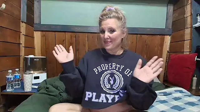 Chat +18 de lisaxlovexxx ao vivo