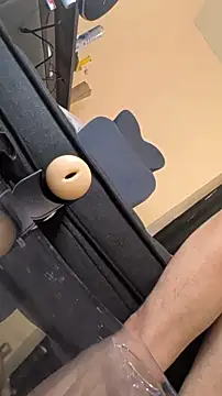 Cnutt310: вебкам-шоу