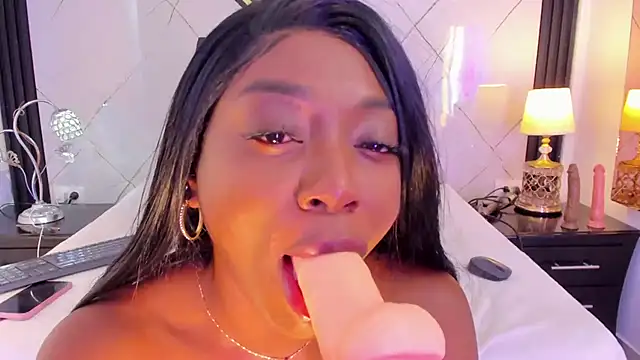 AdharaHills 网络视讯表演