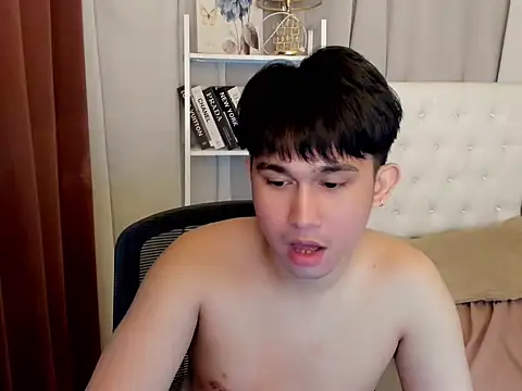 davincihugecock Show Webcam