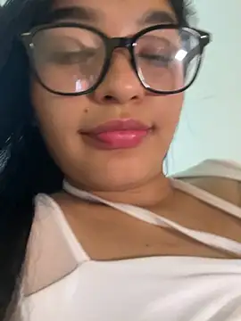 Chat +18 de Hhannachiki ao vivo