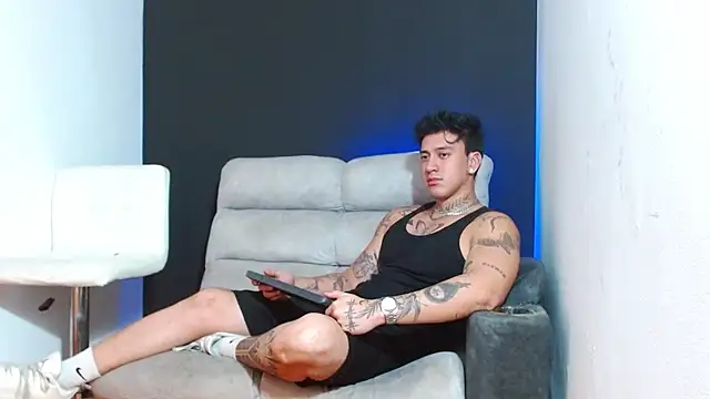 دردشة JUSTIN_FULLER1 الجنسية المباشرة