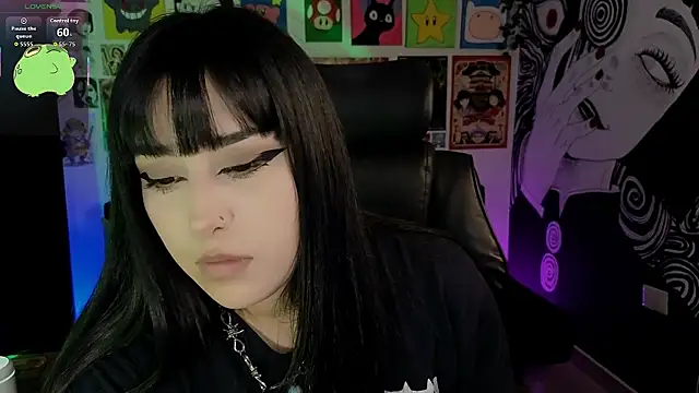 Yuhwan_ Chat XXX in diretta