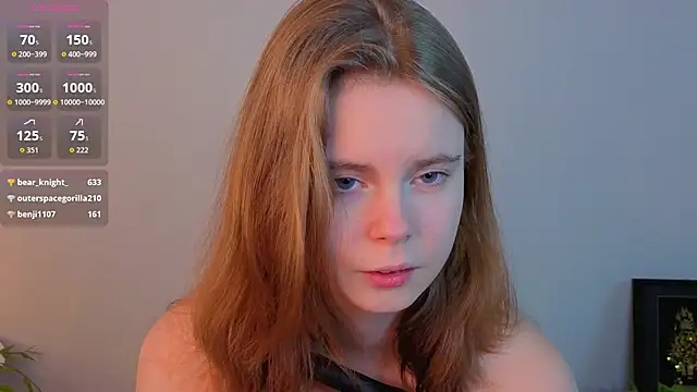 Chat +18 de JulietteRain ao vivo