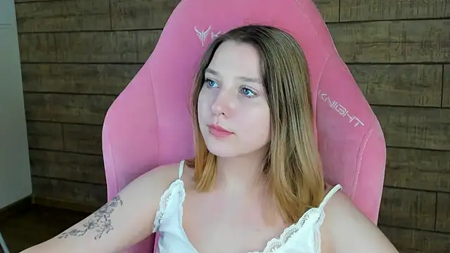 แชท XXX สดของ TinnaBurton