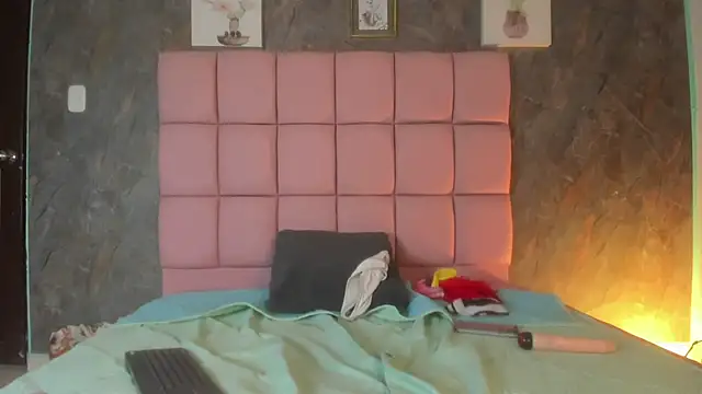 Dark_luna1 – Naživo XXX chat