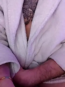 دردشة LoGanDiamond الجنسية المباشرة