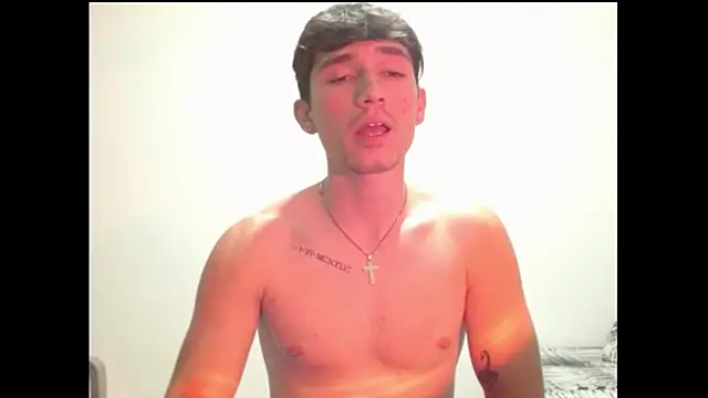 Онлайн чат XXX ChicoMaloFfF