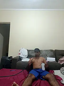 Rodrigues99のライブXXXチャット