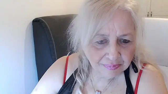 SusiLifeXXX – Naživo XXX chat