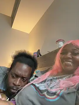 makeherfeelg Webcam Show