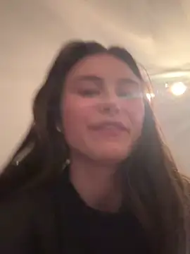 SophiiaStarr 라이브 XXX 채팅