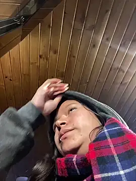 Ninffa_pinkk21 即時 XXX 聊天