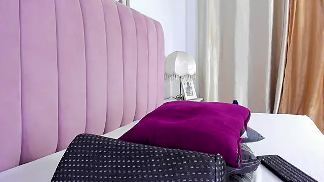 Scarlett_Sk Chat XXX in diretta