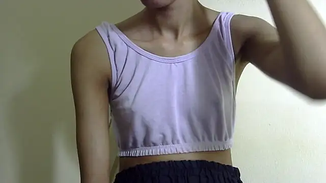 Chat XXX en directo de Anu_tiny