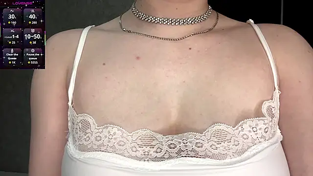 Živý XXX chat ShontaWasilko