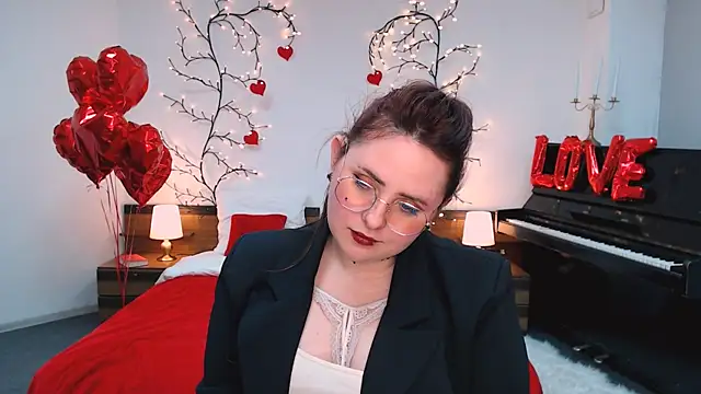 Chat +18 de Hennessy_bunny ao vivo