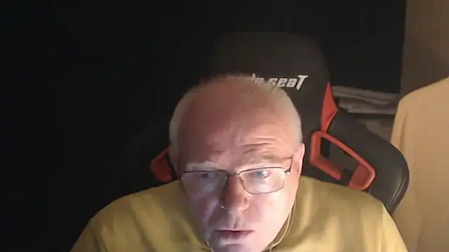 XXX chat uživo modela lonely_peter