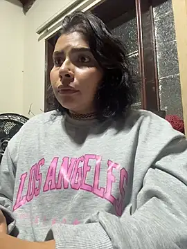 XXX chat uživo modela GigiiStone