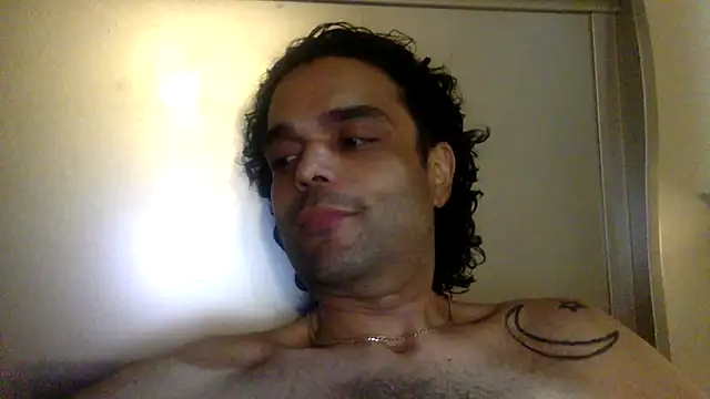 Chat XXX en directo de StuntingSpunMarine69