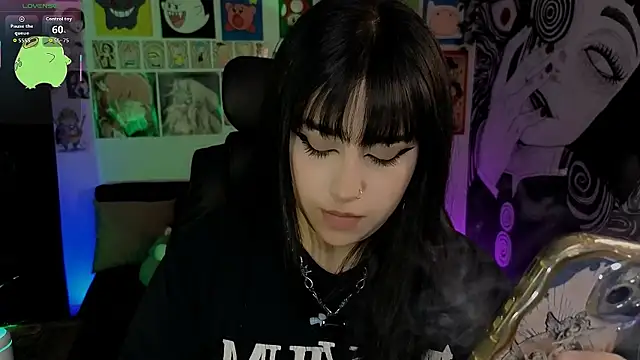 Yuhwan_ Chat XXX in diretta